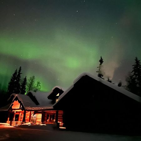 Lakefront Luxury Log Home With Spa & Aurora Views North Pole Eksteriør bilde